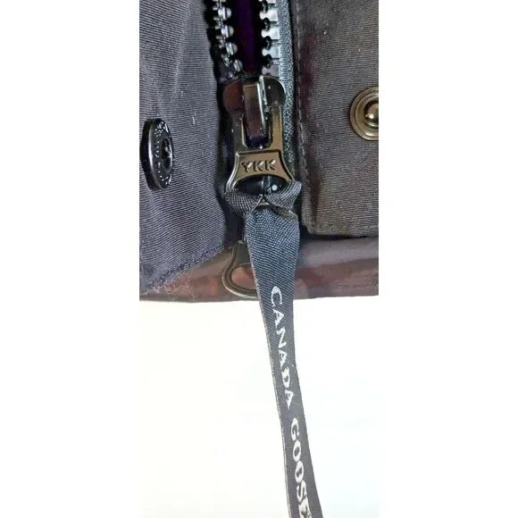 CANADA GOOSE ARCTIC PROGRAM freestyle black Puffer down vest woman Sz M - Picture 7 of 13